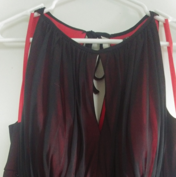 Elegant Beaded Burgundy Dress - Picture 4 of 7